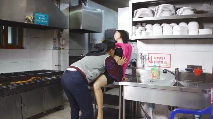 sex trần ngọc thủy tiên Bạn gái của anh trai dâm đãng và cậu em số hưởng