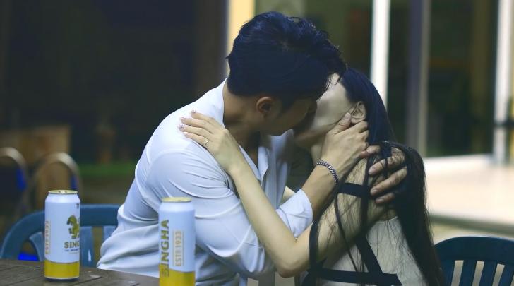 sex ukraina Mây mưa với bạn gái của anh trai trong chuyến về quê cô vợ vietsub ~ayumi miura