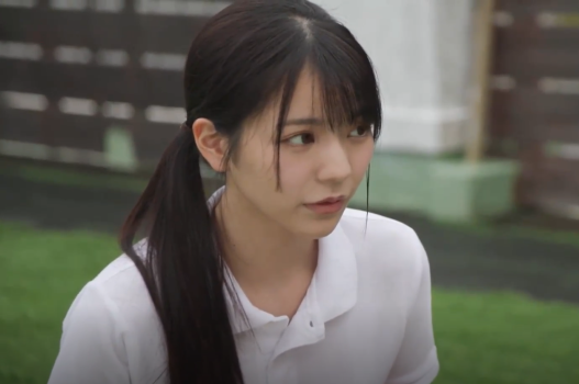 xex không che Bắt em chổng mông đái lên lỗ lồn em