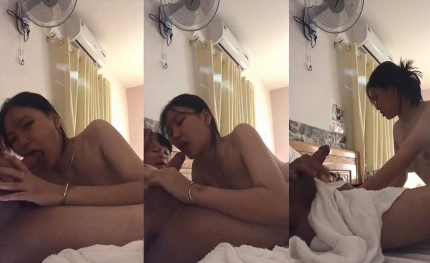 xem sex Em đĩ xinh live móc bướm