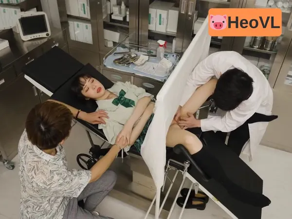 sex truyện Gặp bác sĩ nam biến thái khi cho vợ đi khám phụ khoa